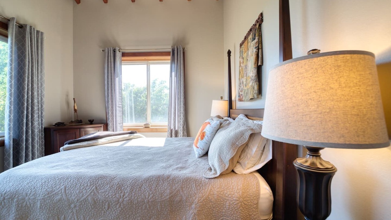 Photo of Bedroom in Cocoplum