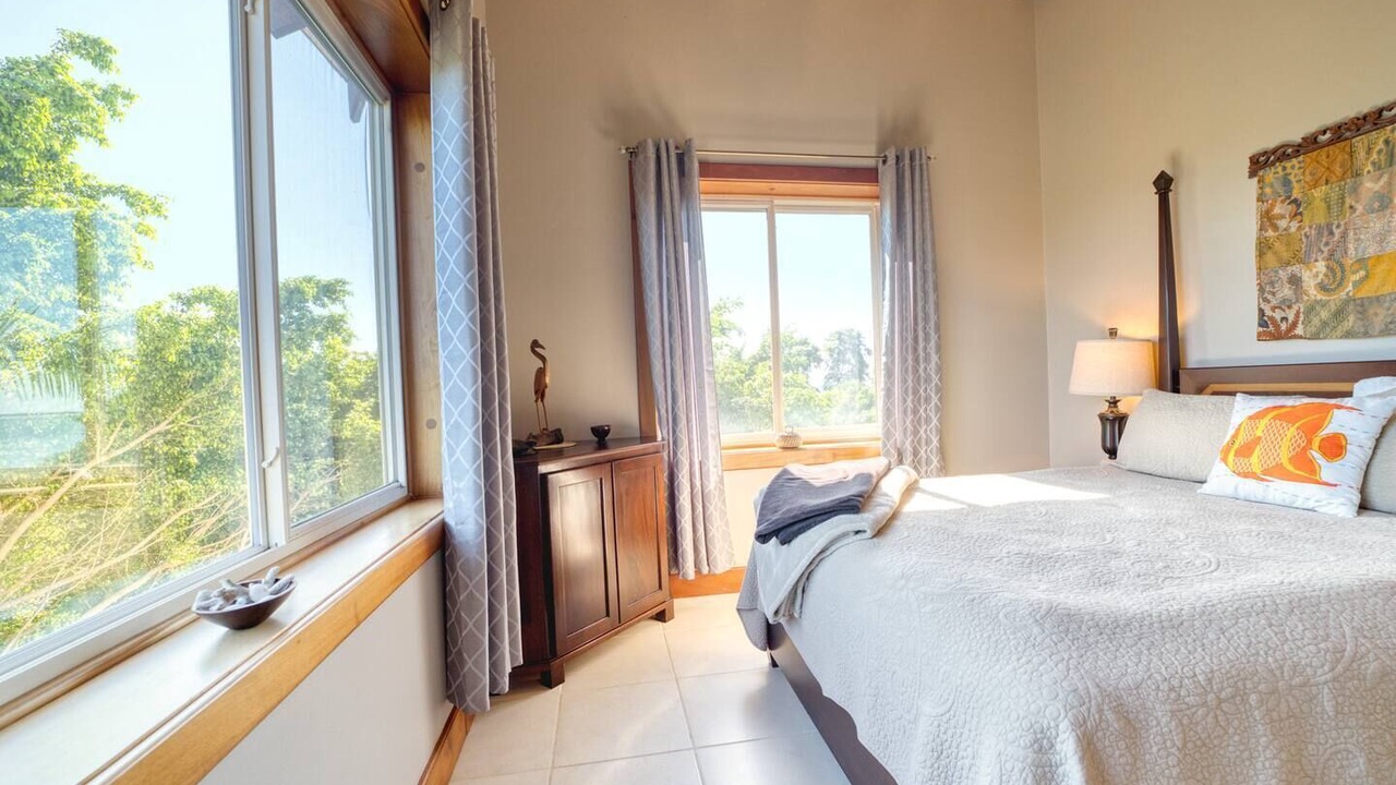 Photo of Bedroom in Cocoplum