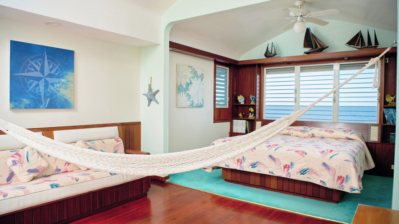 Photo of Bedroom in St. George's Caye