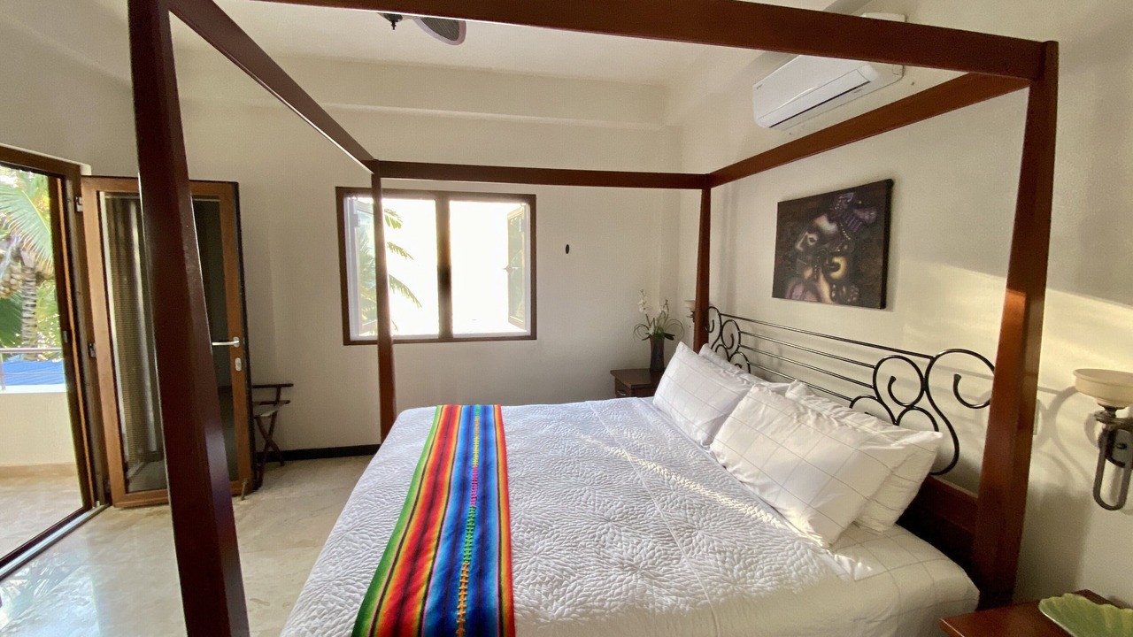 Photo of Others in Placencia