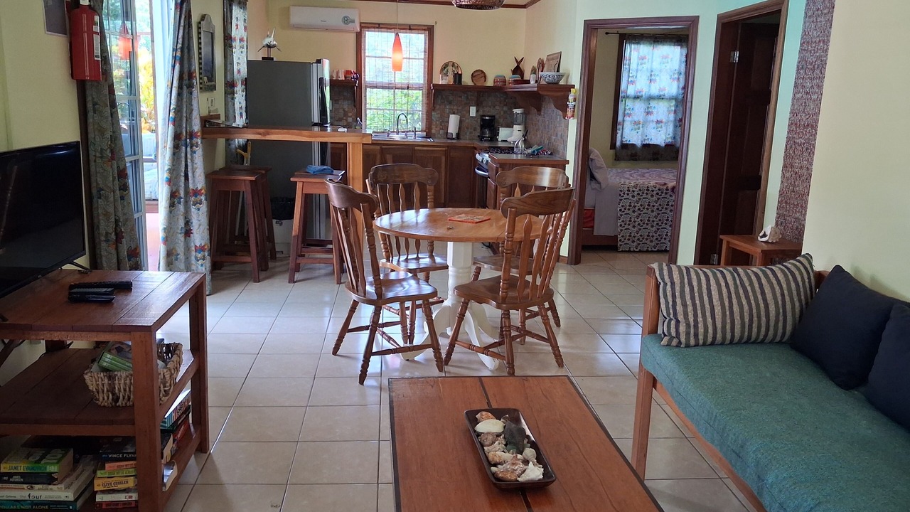 Photo of Livingroom in Forest Home