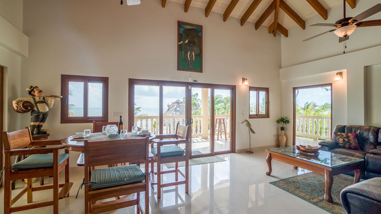 Photo of Livingroom in Placencia