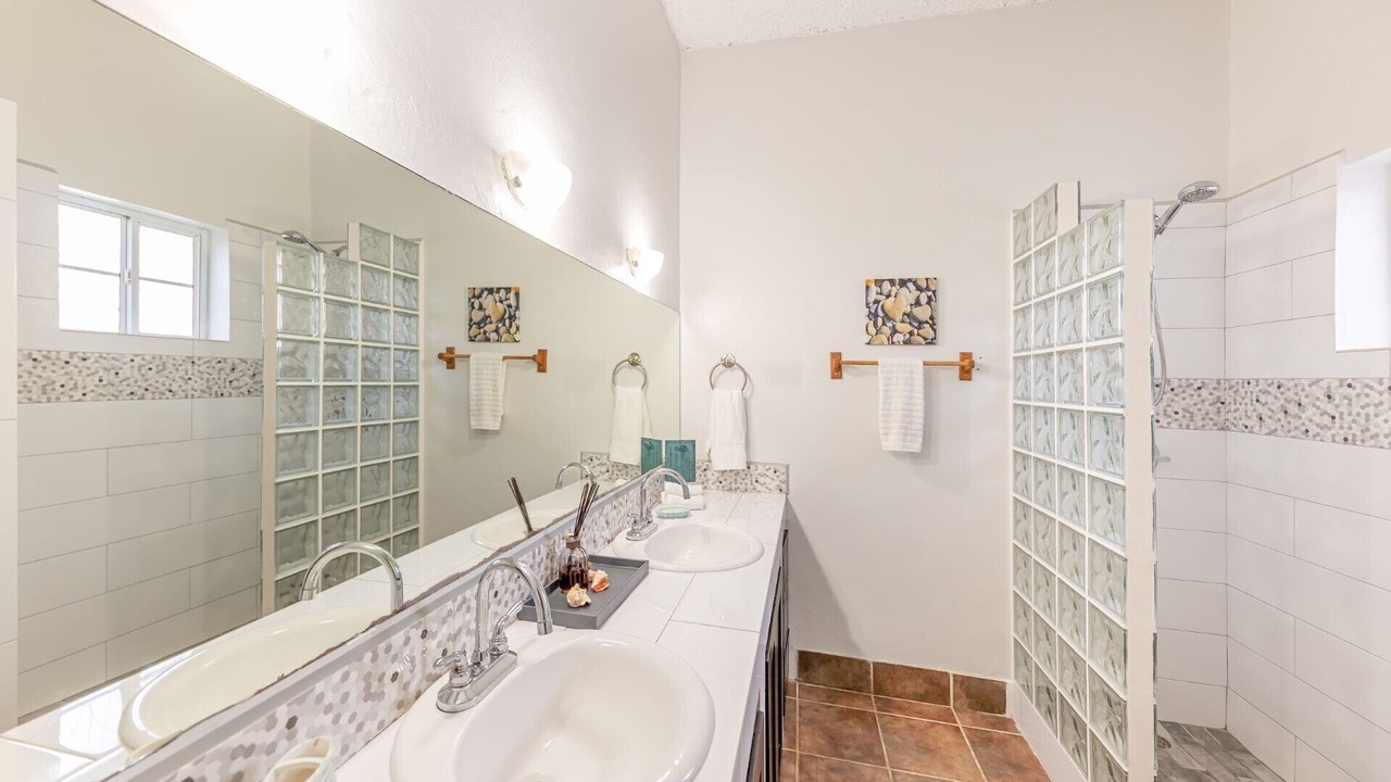 Photo of Bathroom in San Pedro