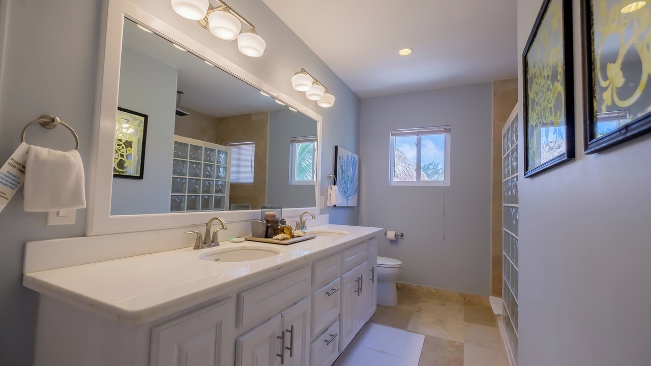 Photo of Bathroom in Boca Ciega