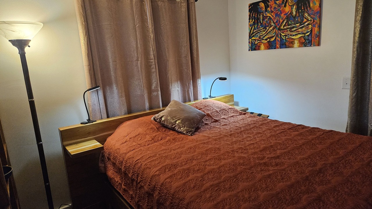 Photo of Bedroom in Hopkins