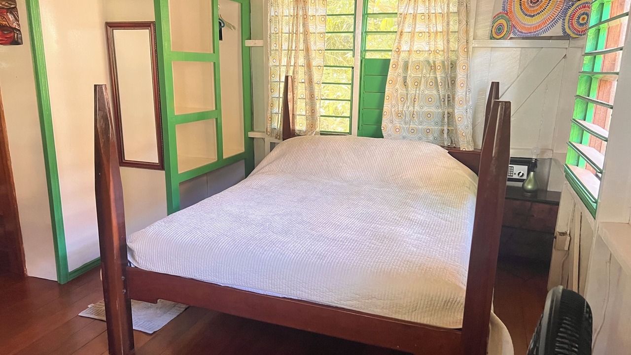 Photo of Bedroom in Placencia