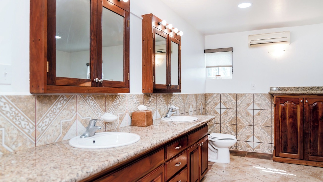 Photo of Bathroom in San Pedro