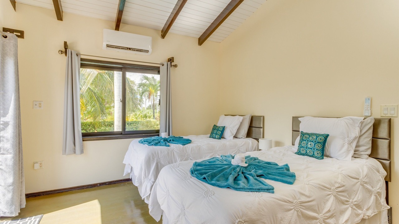 Photo of Bedroom in Placencia