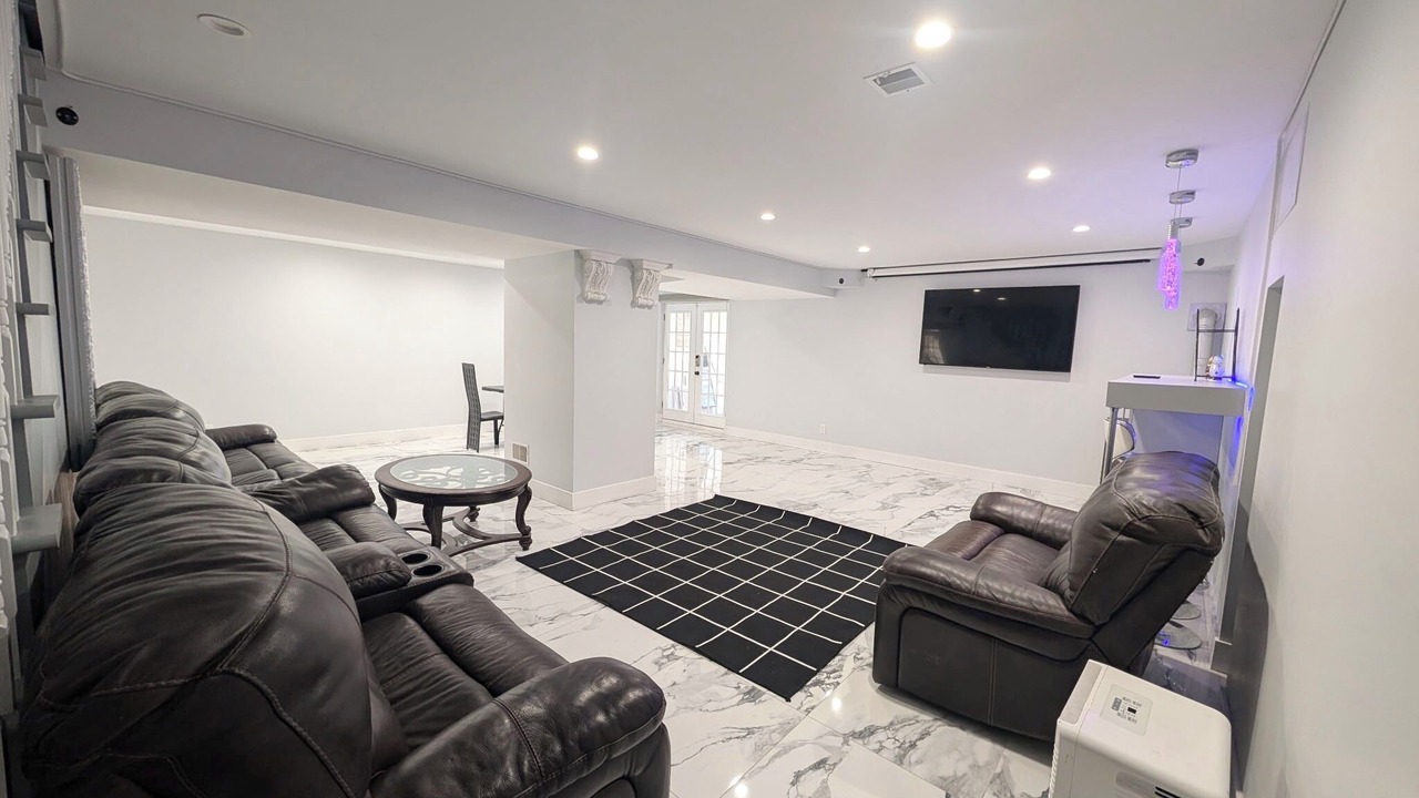Photo of Livingroom in Pocono Summit