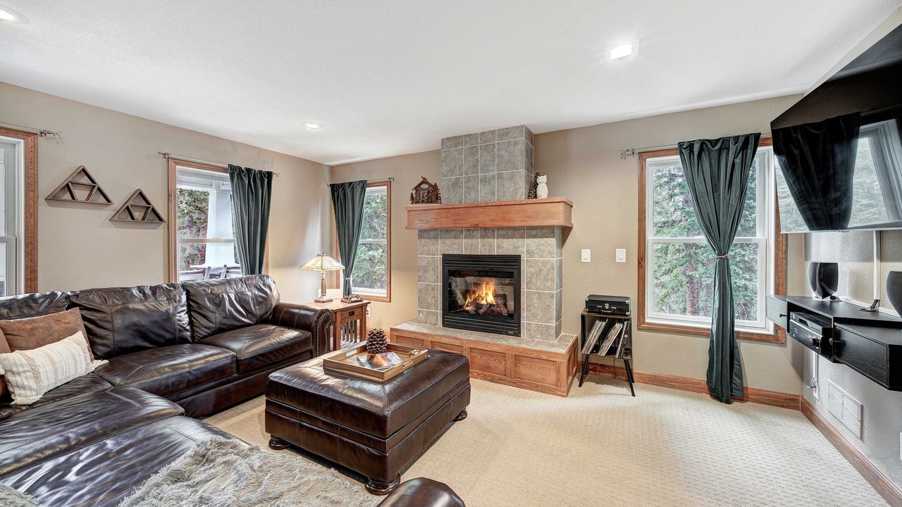 Photo of Livingroom in Valley of the Sun
