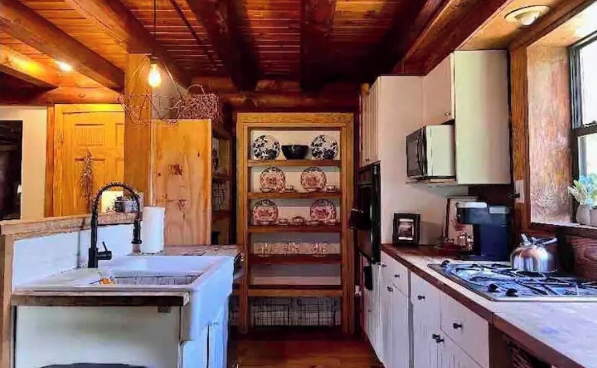 Photo of Kitchen in Lookout Mountain