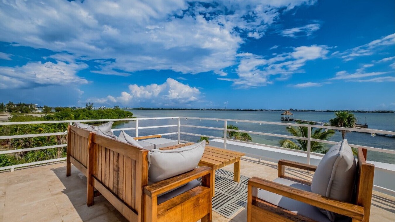 Photo of Patio Balcony in San Pedro