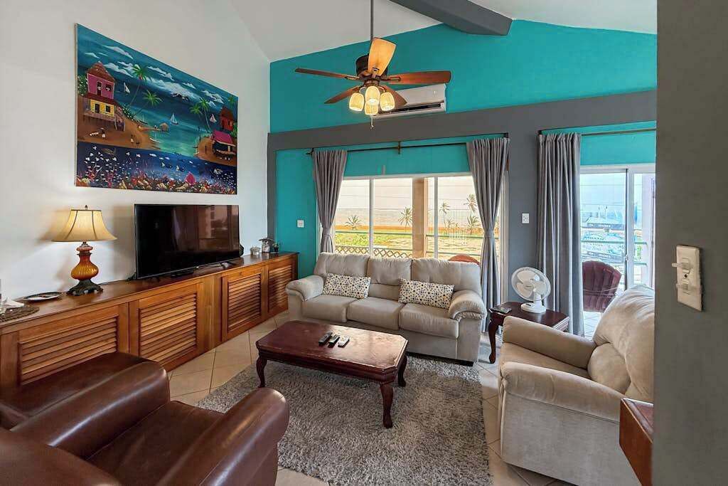 Photo of Livingroom in San Pedro