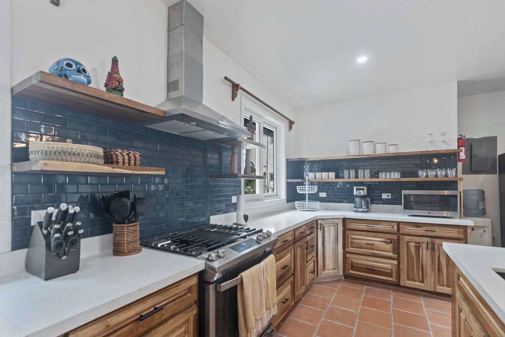 Photo of Kitchen in Caribbean Way