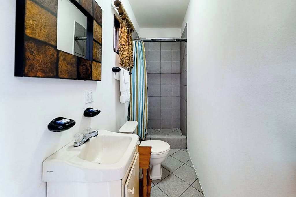 Photo of Bathroom in Caye Caulker