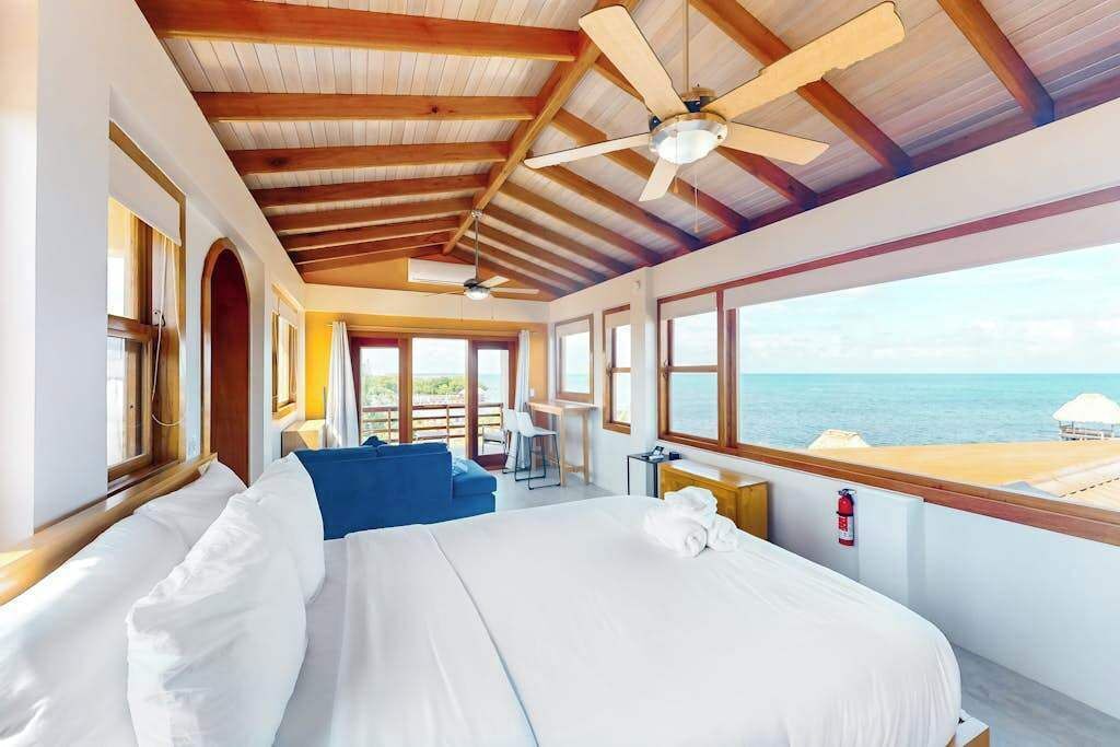 Photo of Bedroom in Caye Caulker