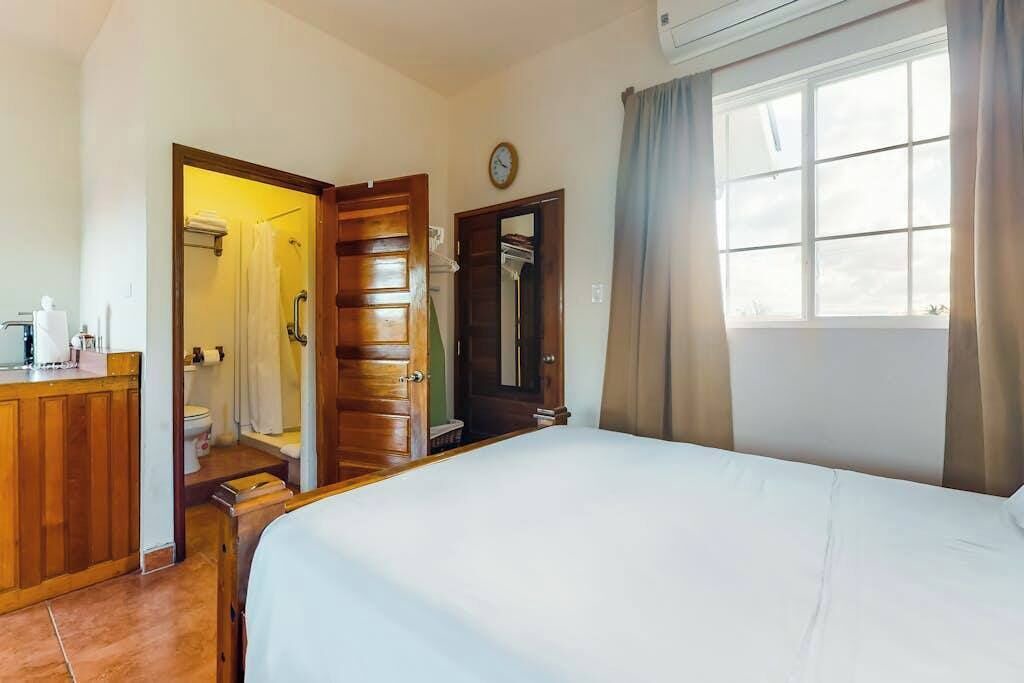 Photo of Bedroom in Hopkins