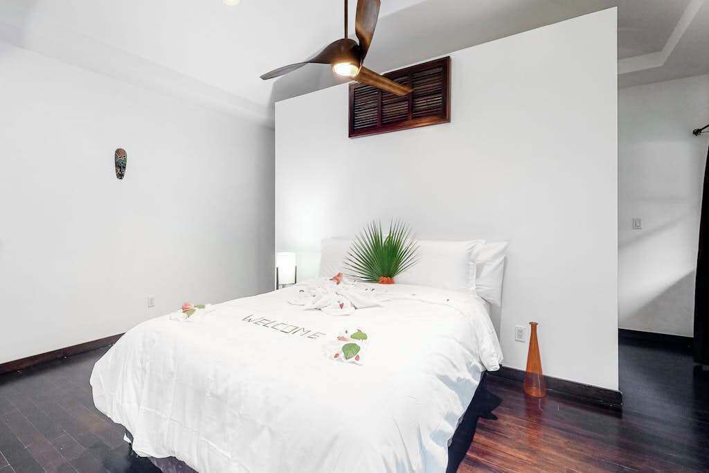 Photo of Bedroom in Sanctuary Belize