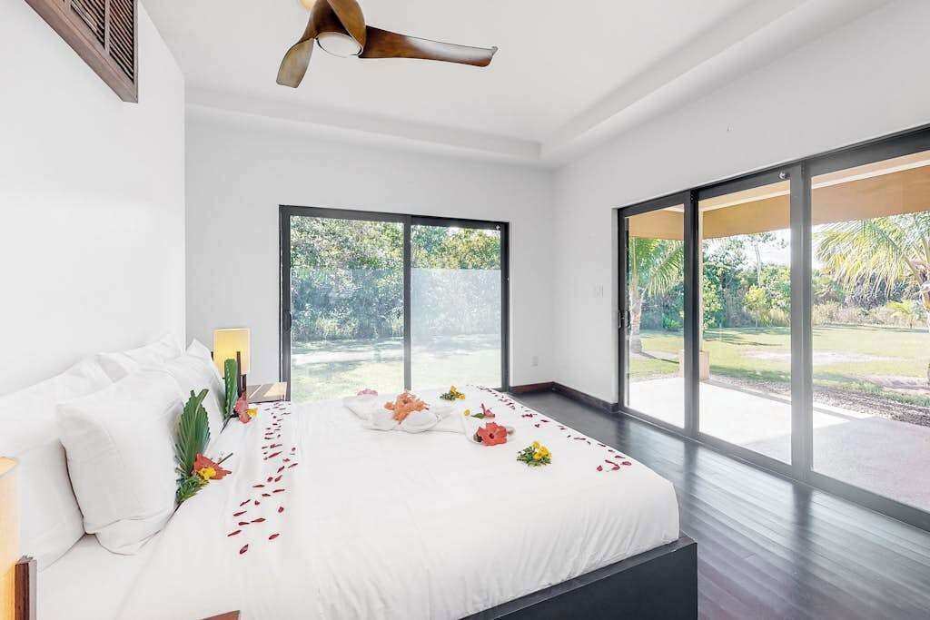 Photo of Bedroom in Sanctuary Belize
