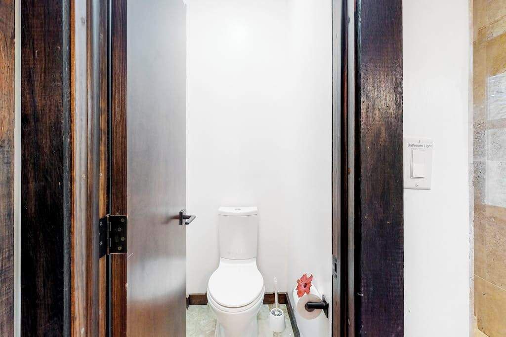 Photo of Bathroom in Sanctuary Belize