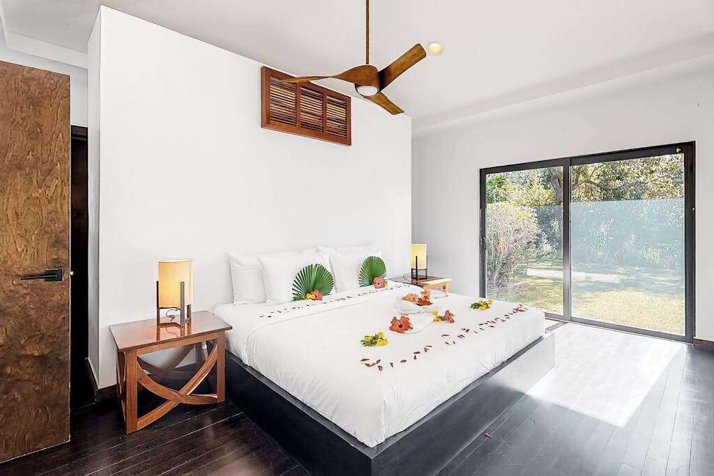 Photo of Bedroom in Sanctuary Belize