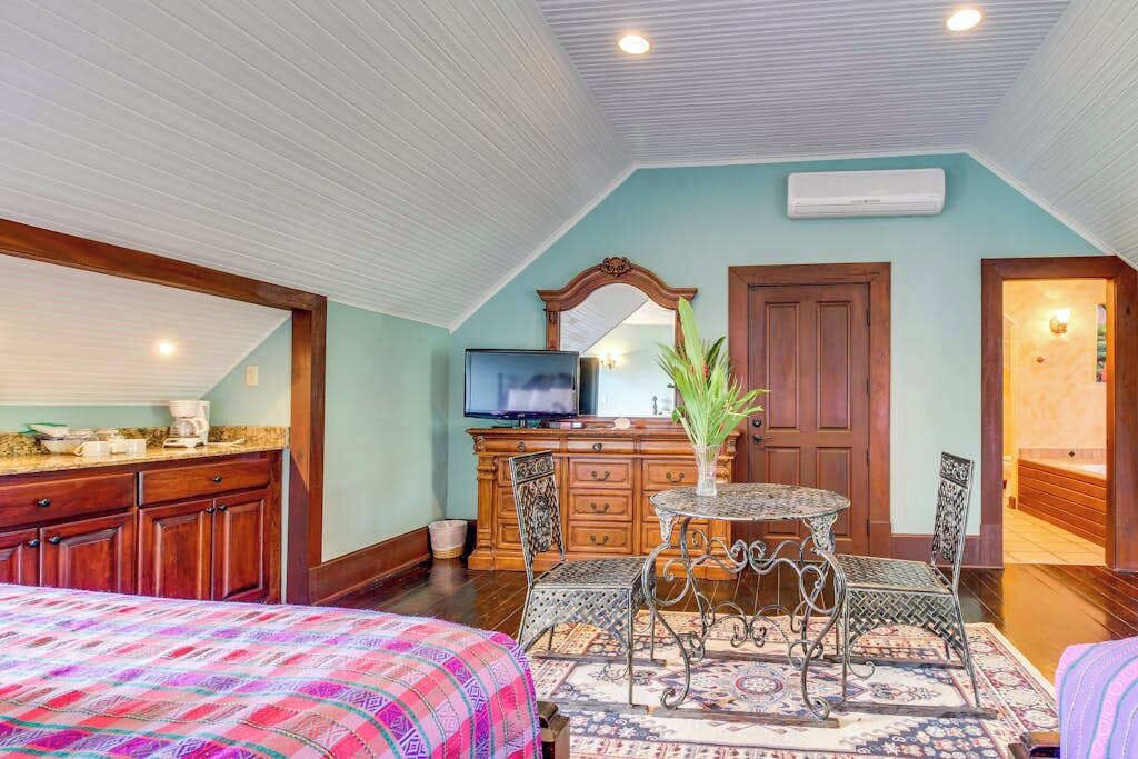 Photo of Bedroom in Bullet Tree Falls