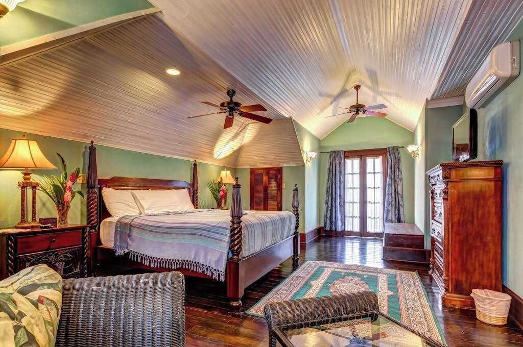 Photo of Bedroom in Bullet Tree Falls