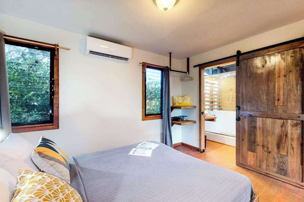Photo of Bedroom in Surfside