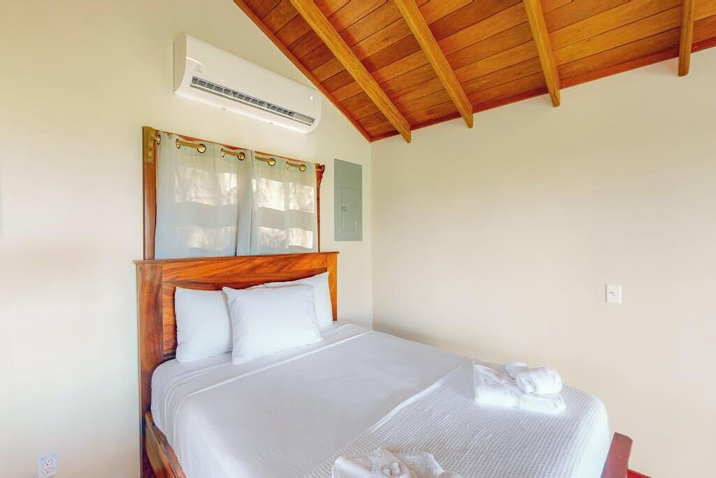 Photo of Bedroom in Caye Caulker