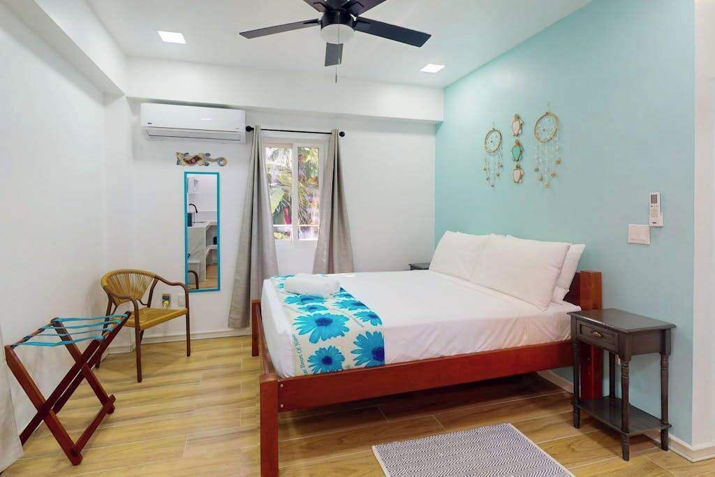 Photo of Bedroom in Caye Caulker