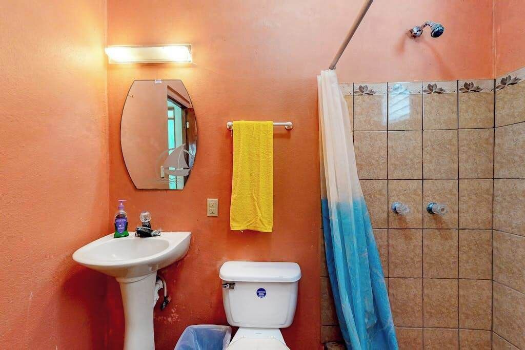 Photo of Bathroom in Caye Caulker
