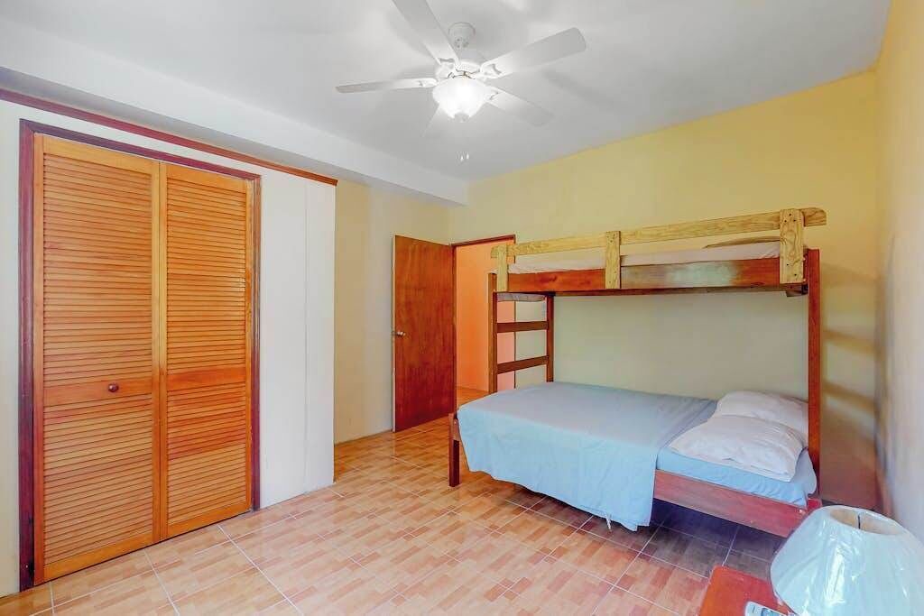 Photo of Bedroom in Caye Caulker