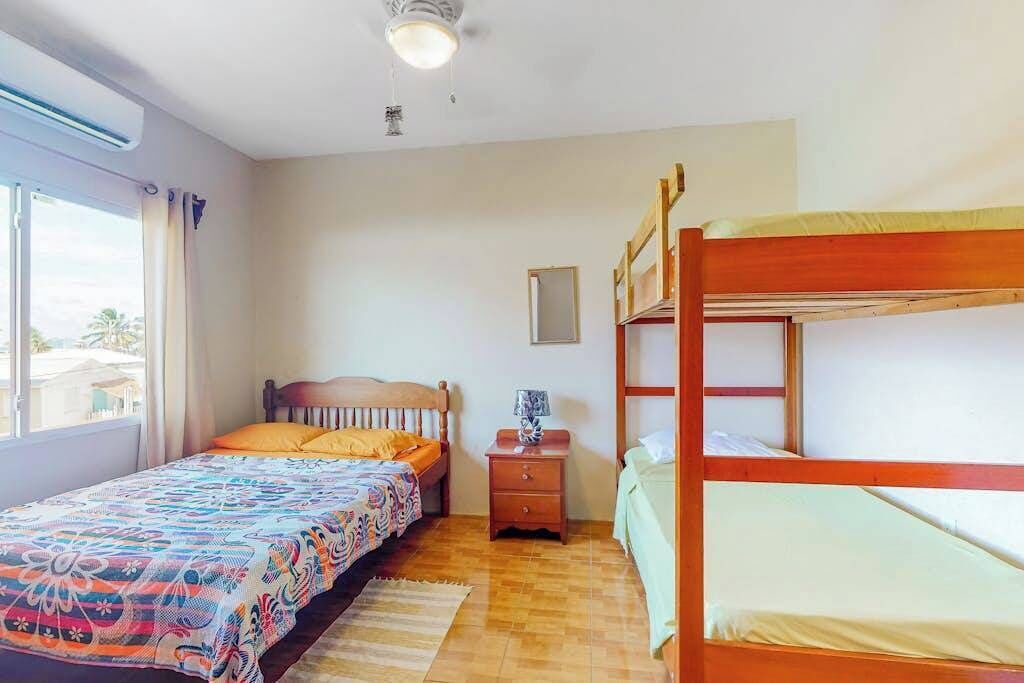 Photo of Bedroom in Caye Caulker