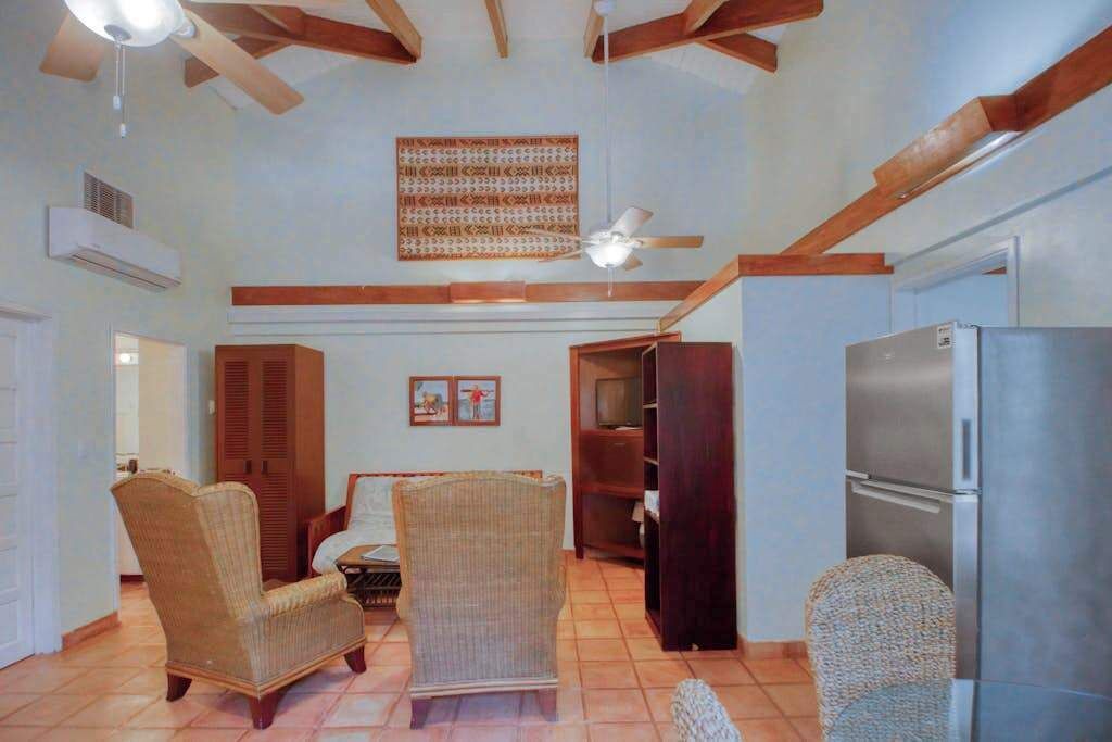 Photo of Livingroom in Placencia