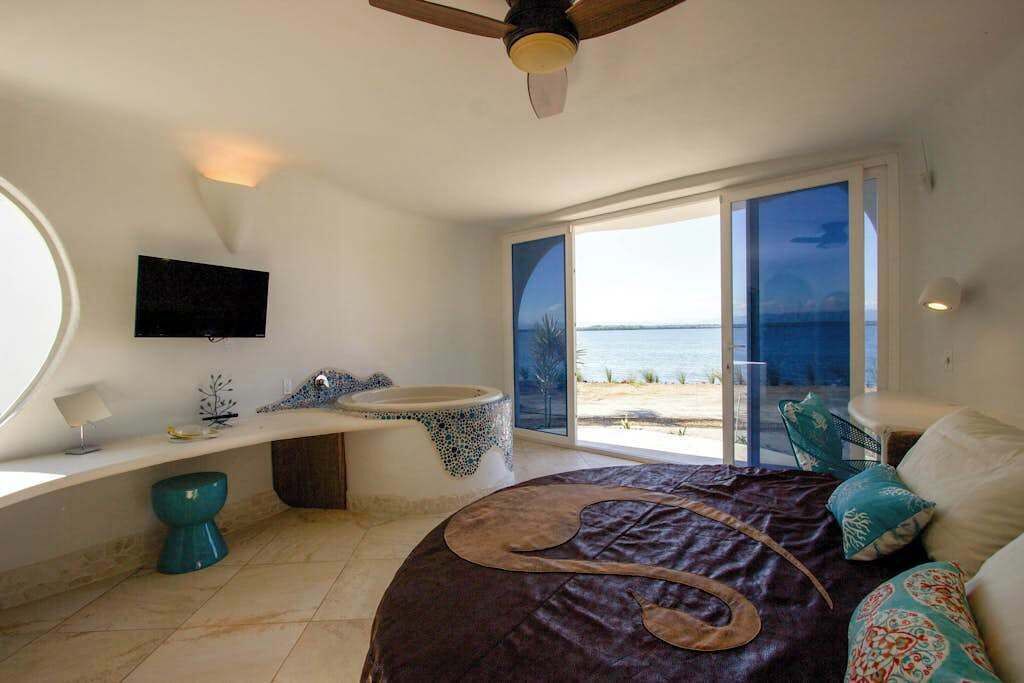 Photo of Bedroom in Cocoplum