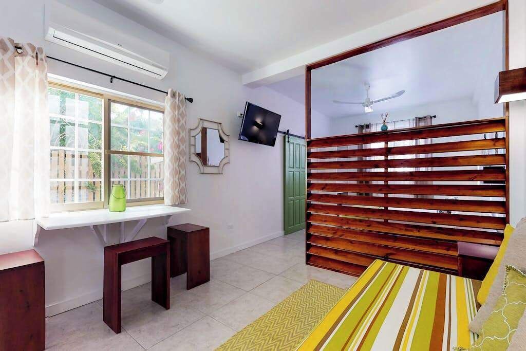 Photo of Livingroom in Caye Caulker