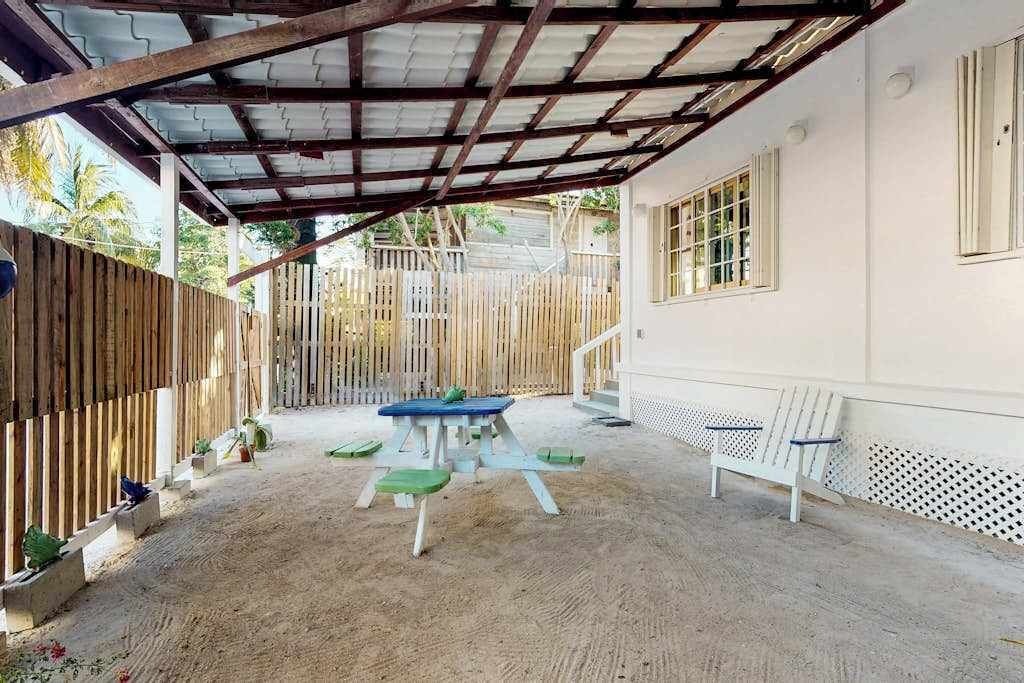 Photo of Patio Balcony in Caye Caulker