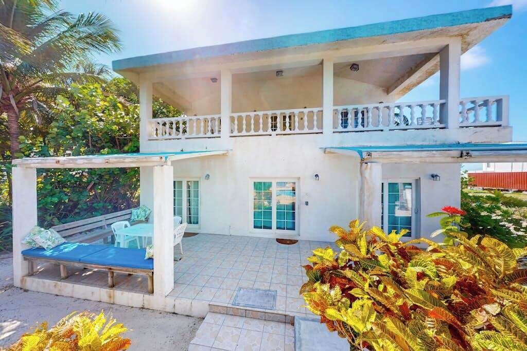 Photo of Patio Balcony in Boca Ciega