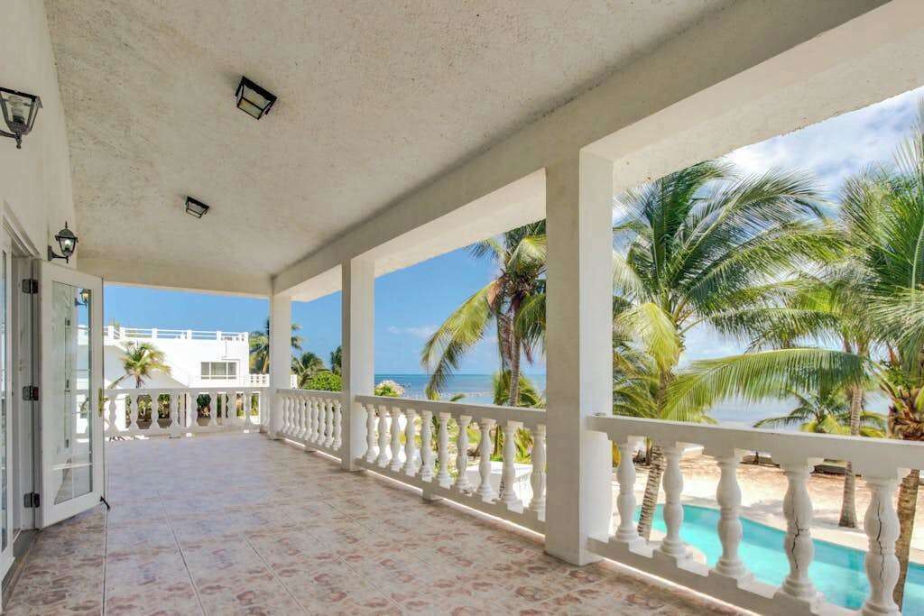Photo of Patio Balcony in Boca Ciega