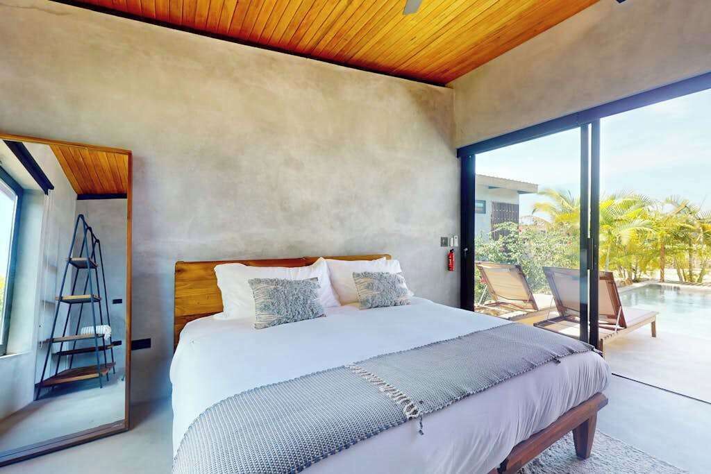 Photo of Bedroom in Placencia