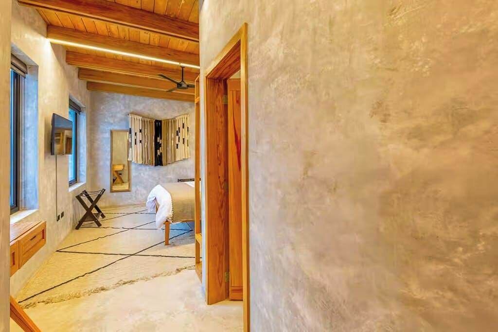 Photo of Bedroom in Placencia