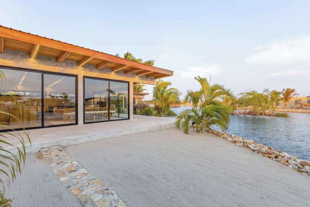 Photo of Patio Balcony in Placencia
