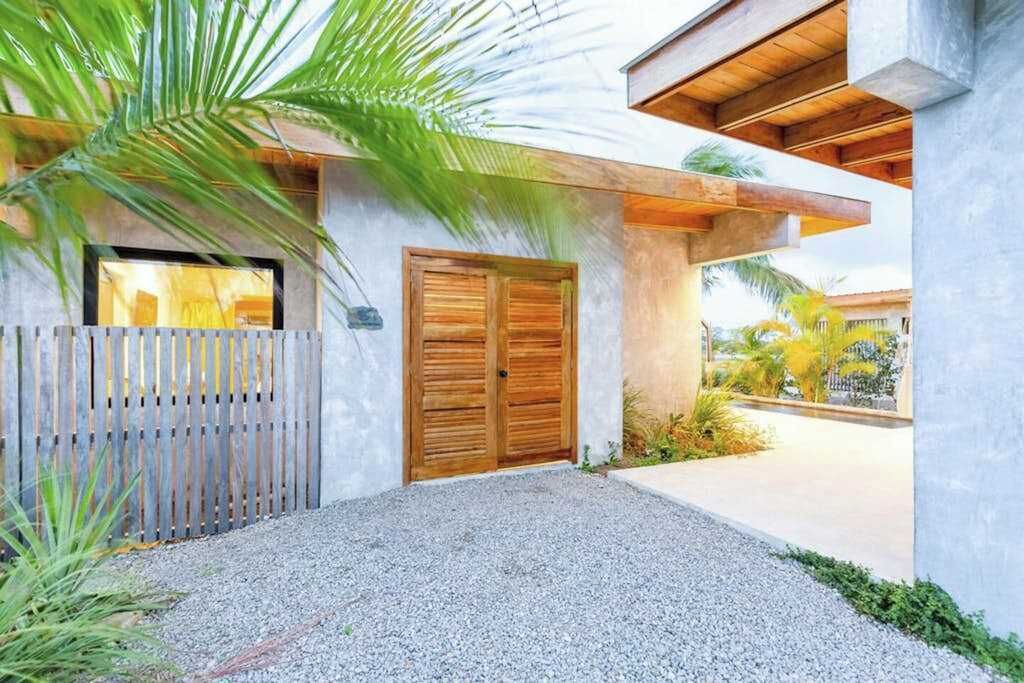 Photo of Outdoor in Placencia