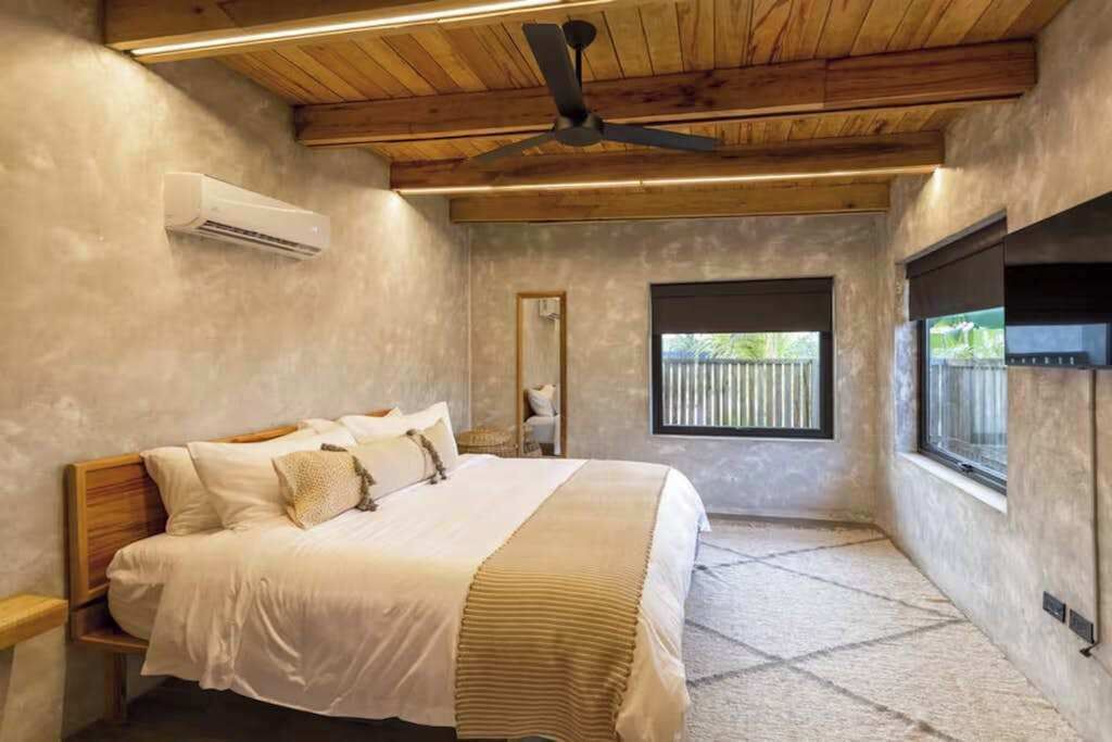 Photo of Bedroom in Placencia