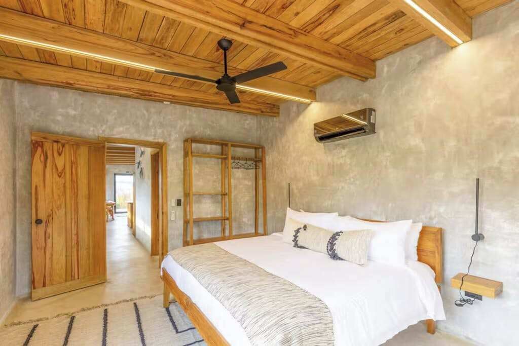 Photo of Bedroom in Placencia