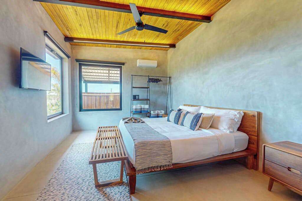 Photo of Bedroom in Placencia