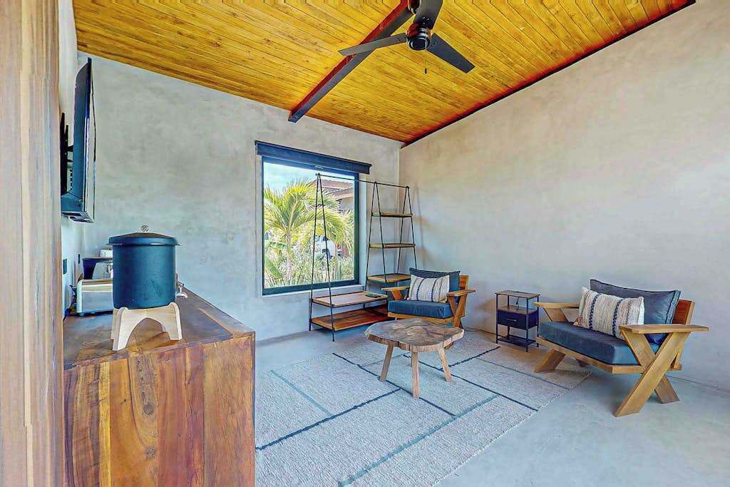 Photo of Livingroom in Placencia