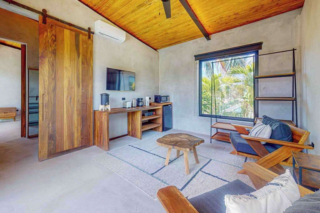 Photo of Livingroom in Placencia