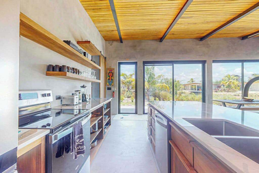 Photo of Kitchen in Placencia