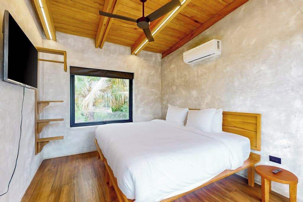 Photo of Bedroom in Placencia